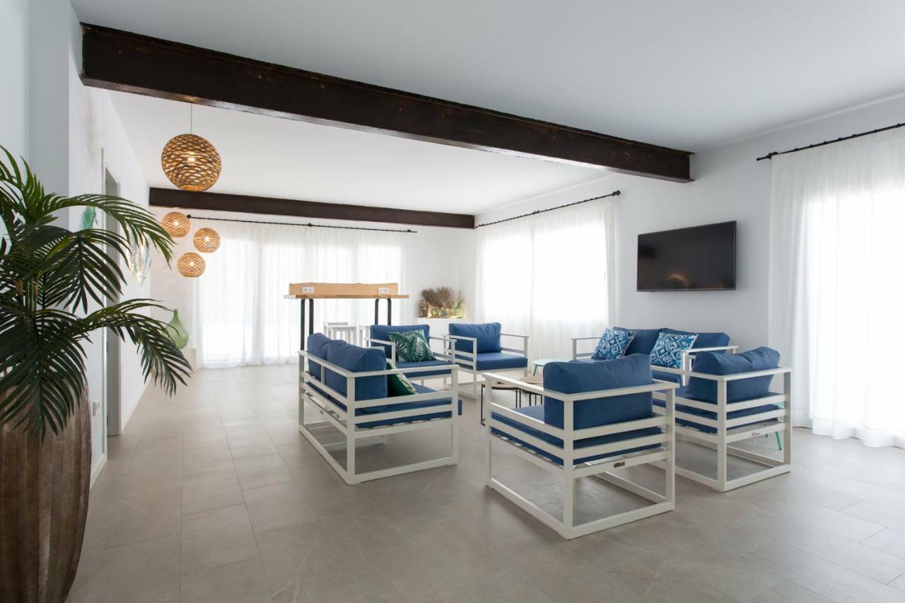 Apartamentos Costamar II Es Pujols Luaran gambar