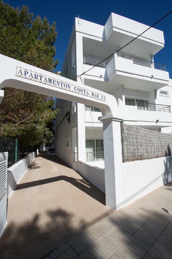 Apartamentos Costamar II Es Pujols Luaran gambar