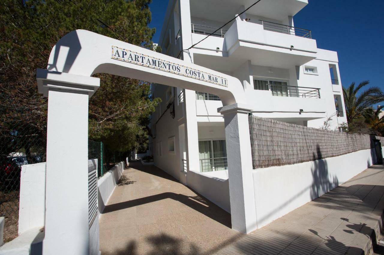Apartamentos Costamar II Es Pujols Luaran gambar